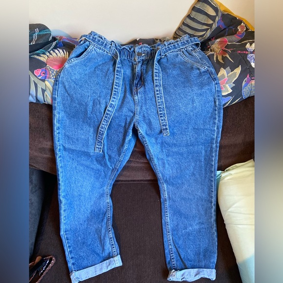 Boyfriend cut jeans - Picture 1 of 3